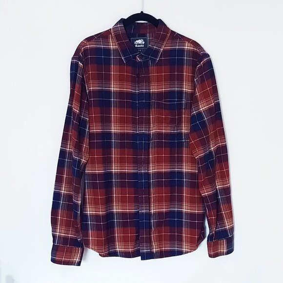 Roots Plaid Button Down Shirt Men's Size Medium Red Navy Country Long Sleeves - Picture 1 of 4